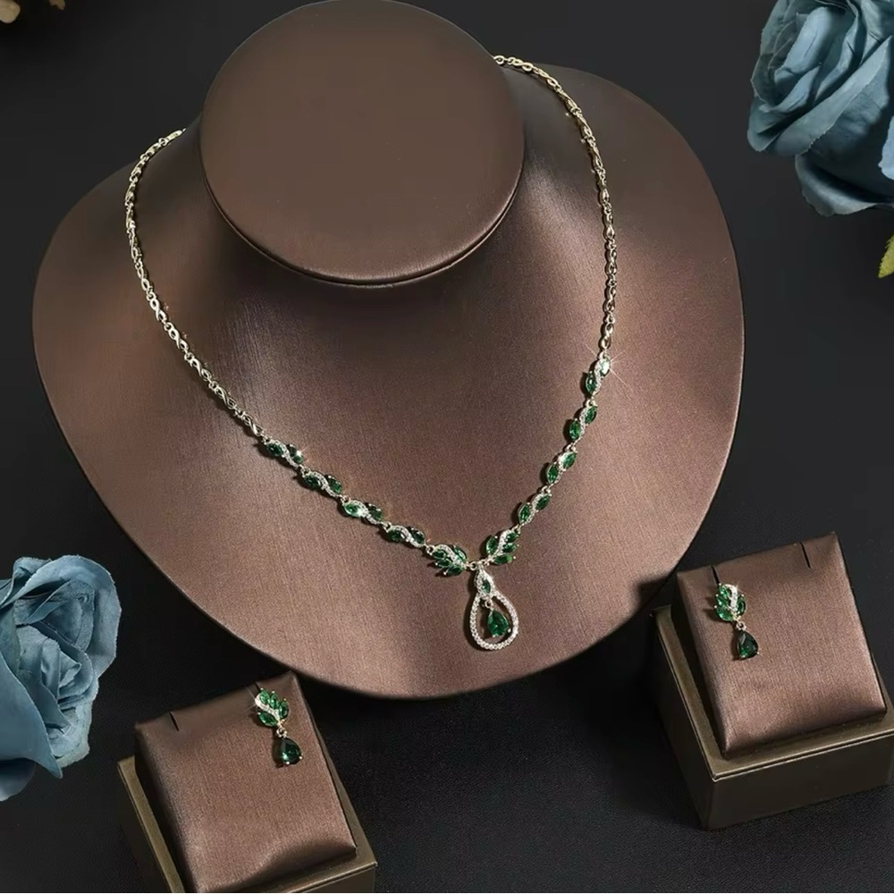 Wedding / bridal / formal Gold with green necklace and earring set.